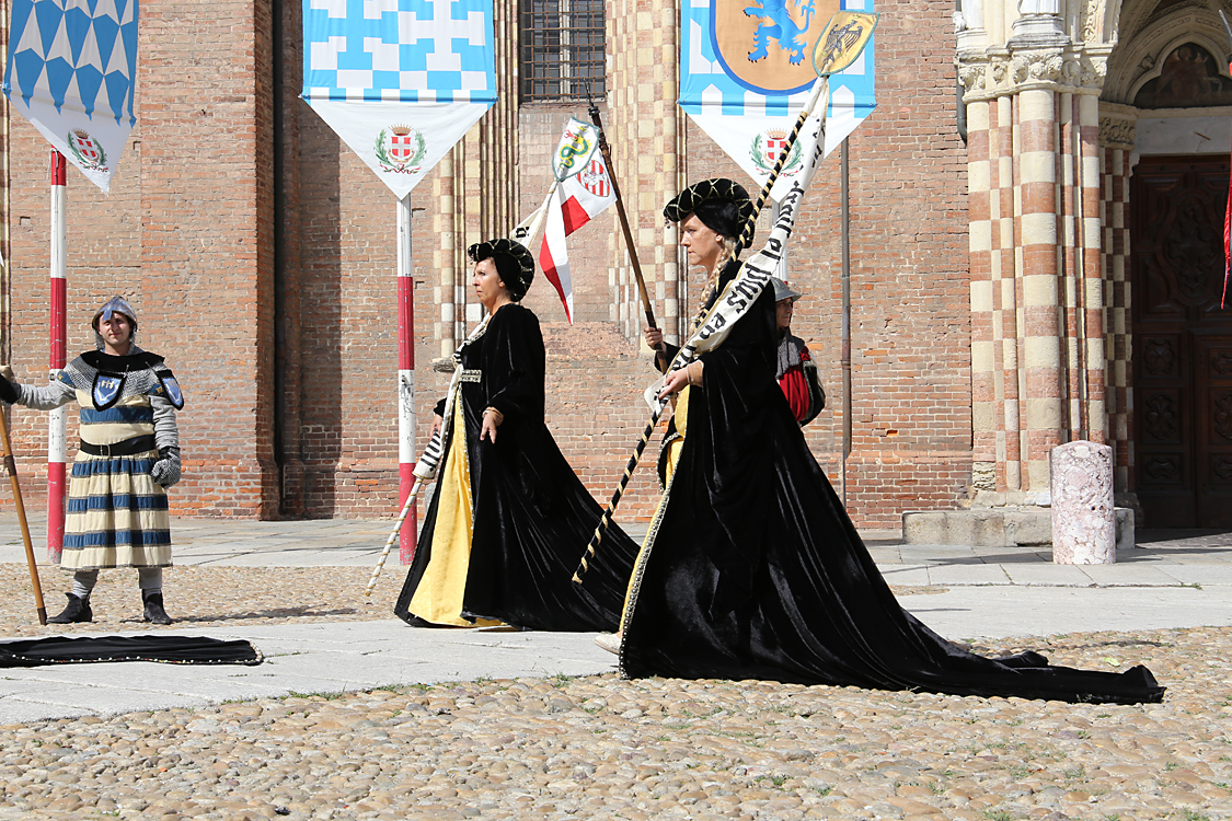 -191- RIONE SAN SILVESTRO.jpg